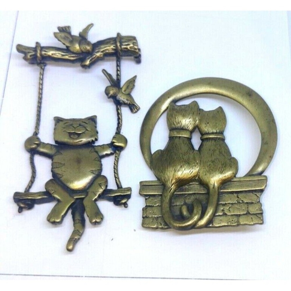 Lot of 2 JJ Jonette Cat Kitten Brooches Gold Tone Swinging Sitting
